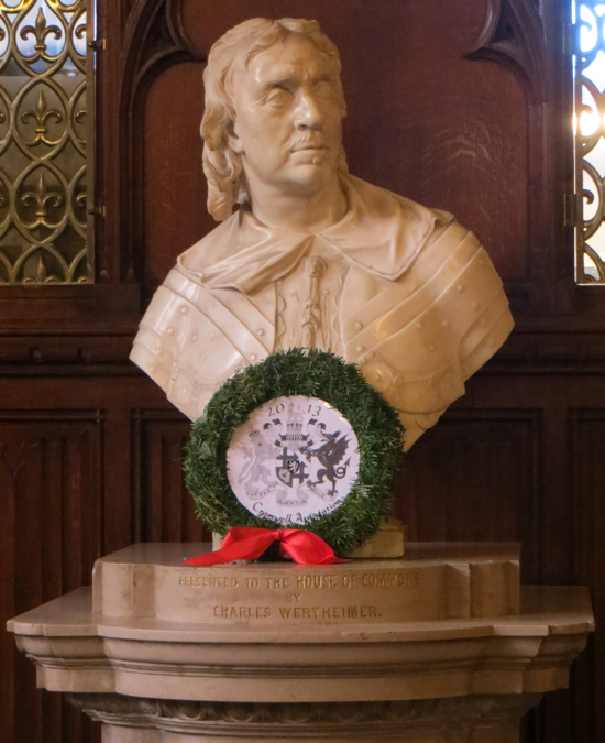 A wreath was laid by the bust of Cromwell in the Members Lobby