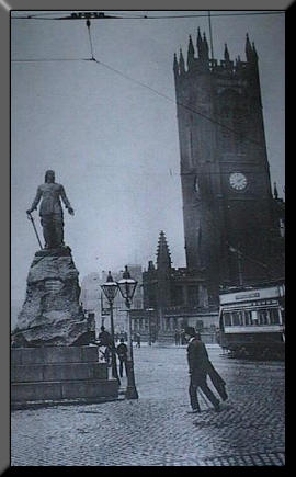 Picture of Cromwell's statue in Manchester